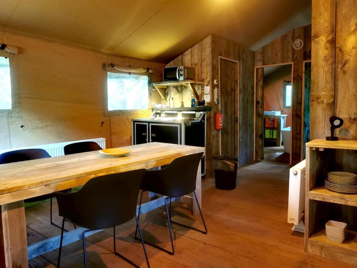 Glamping In Nature By Outdoors 霍尔顿 外观 照片