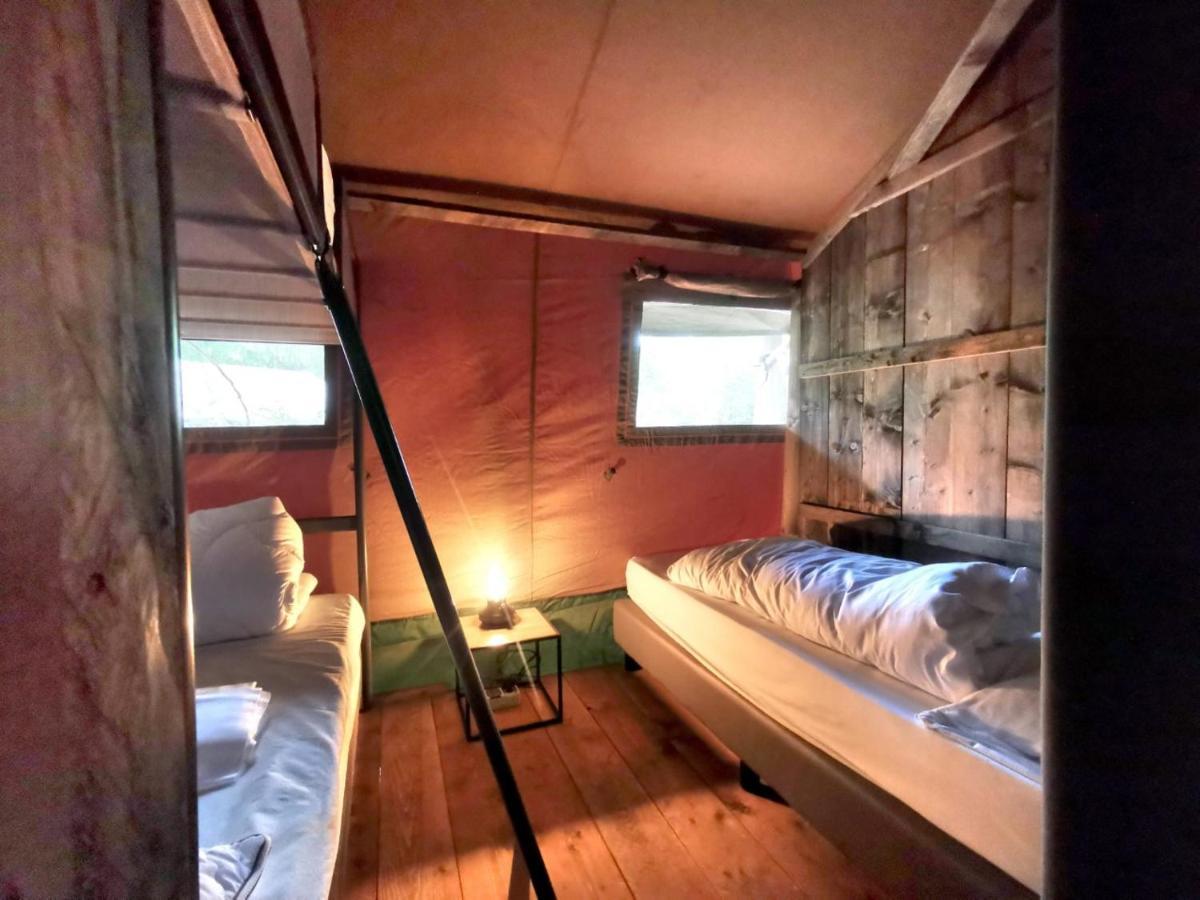 Glamping In Nature By Outdoors 霍尔顿 外观 照片